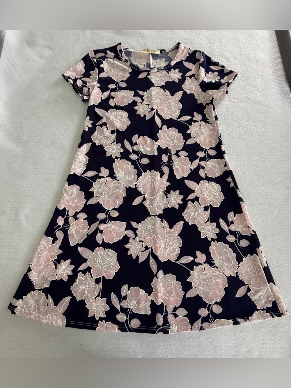 TIFFANY & GREY Pink Floral Short Sleeve A-Line T-Shirt Dress. Size Small